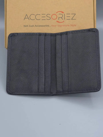 Black wallet with Accesoriez branding in the background